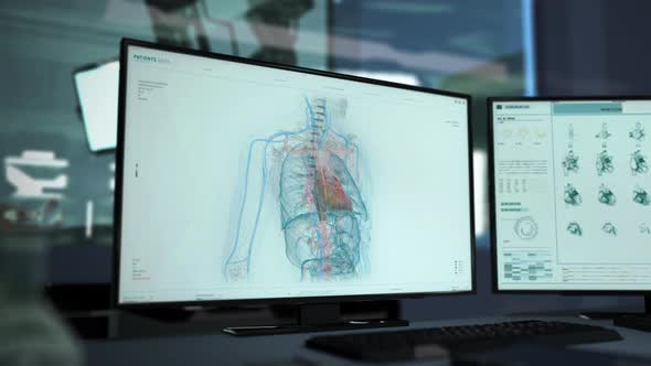 Patients Heart Organ Examination In Modern Medical X-Ray Scanner Software alt