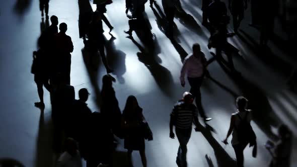 Business People Walking on Crowded City Street alt