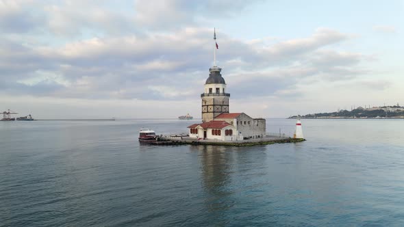 Istanbul of Turkey's icon Maiden Tower