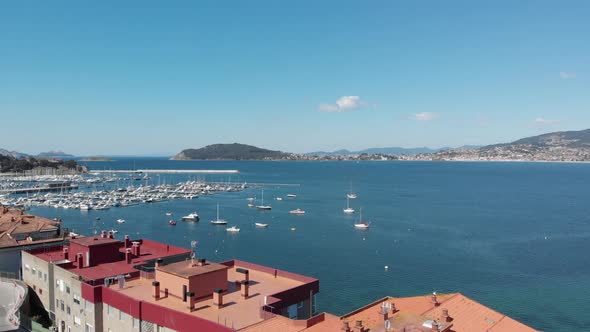 An aerial introduction to the Harbor of Baiona, Galicia, Spain.Baoina's Castle (Parador de Baiona) v