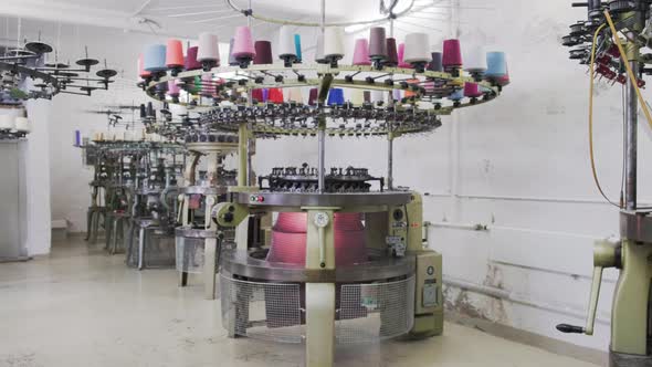 Circular knitting machine in knitting factory