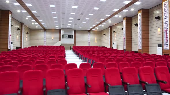 Empty lecture hall, coronavirus