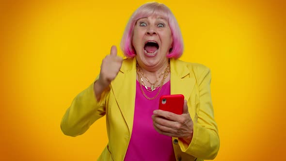 Elderly Granny Woman Use Mobile Phone Browsing Online Say Wow Yes Big Win News Doing Winner Gesture