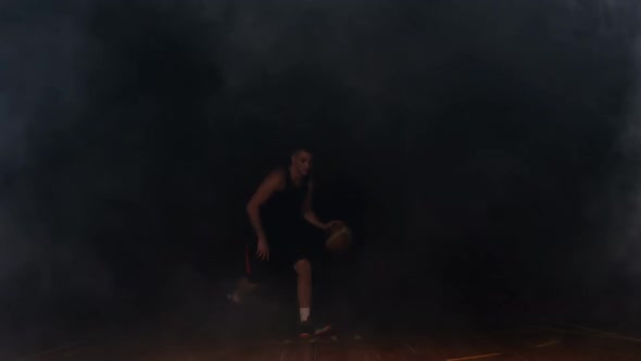 Sportsman playing basketball