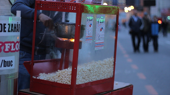 Outdoors Popcorn Machine