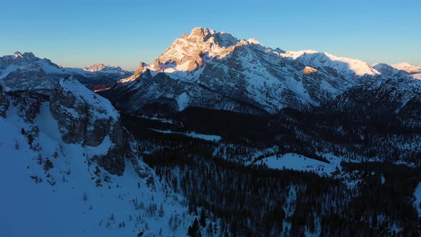 Monte Cristallo at Sunrise in Winter