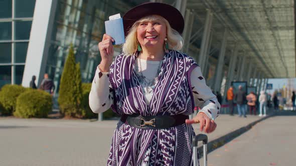 Senior Pensioner Tourist Grandmother Stay Near Airport Hall Celebrate Success Win Winner Gesture