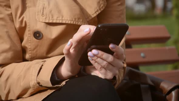 Close-up Young Business Woman College University Student Typing Smartphone Message