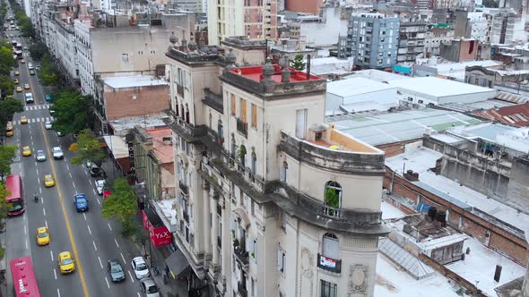 Narrowest building La Mundial, Mediterranean Bakery (Cordoba, Argentina)