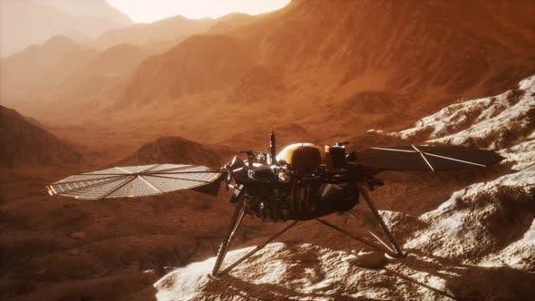 Insight Mars Exploring the Surface of Red Planet alt