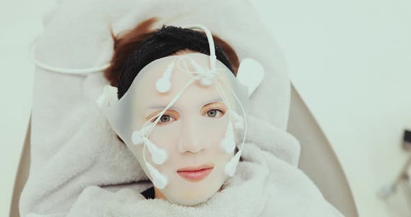 Facial Massage with a Special Gadget