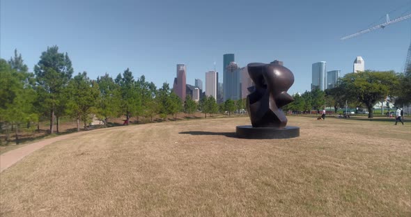 This video is about and establishing shot of downtown Houston from Elanor Tinsley Park. Elanor Tinsl