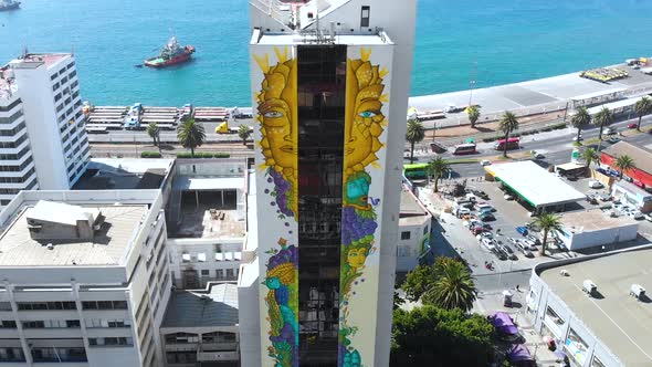 Graffiti on a skyscraper, Centennial Building (Valparaiso, Chile) aerial view