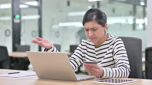 Online Payment Failure on Laptop By Indian Woman in Office 