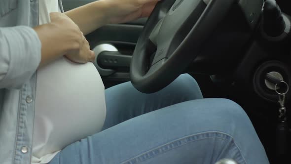 Expectant Mother Feels Pain in Belly While Sitting in Car, High-Risk Pregnancy