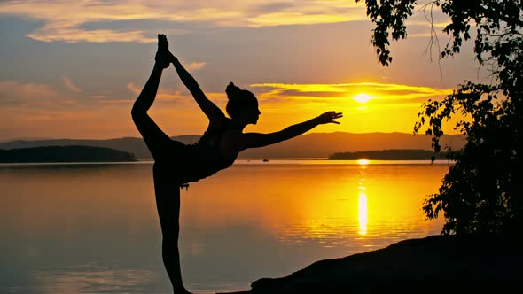 Sunset Yoga Pose 