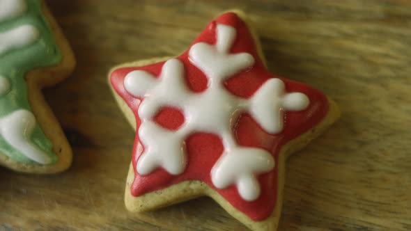 The BEST Homemade Gingerbread Cookie