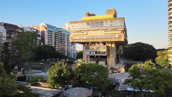 Aerial push in view of Mariano Moreno National Library in Buenos Aires