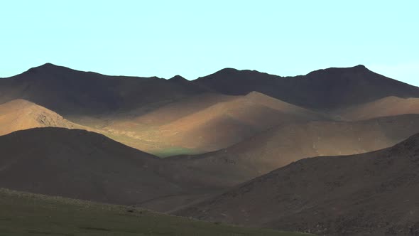 Shadow and Local Sunlight in Treeless Mountains