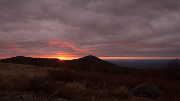 Sunrise over Mount Pleasant - Appalachian Trail - Amherst County, VA - Time lapse