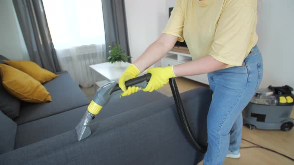Furniture Wet Cleaning Concept