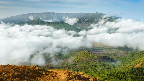 Zooming La Palma Crater And Clouds Timelapse, Spain in 4K