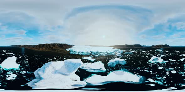 VR360 Icebergs Off Coast of Antarctica