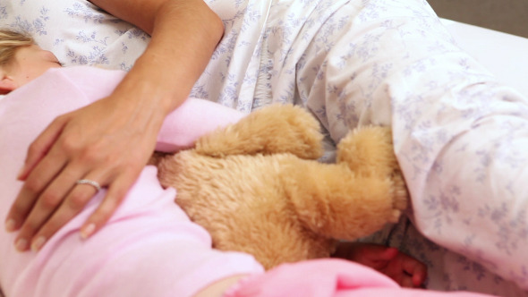 Mother And Daughter Sleeping Together In Bed 4