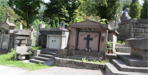Cemetery 13