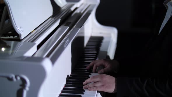 footage of pianist playing the piano