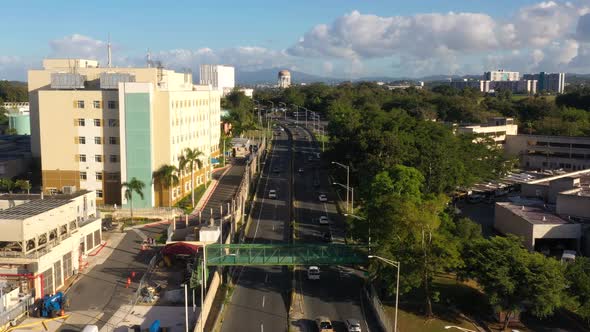 Urban Train in Puerto Rico 2, Adrenaline Films 4K 30Fps | Vuelo de drone cinematográfico Urban Train