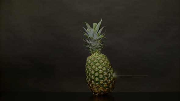 Pineapple exploding, Ultra Slow Motion alt