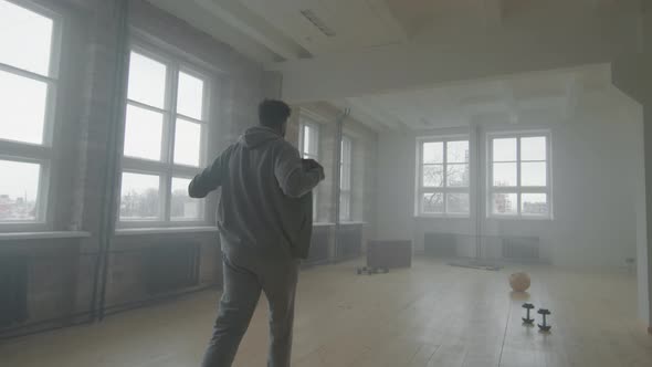 Man Getting Ready For Indoor Workout