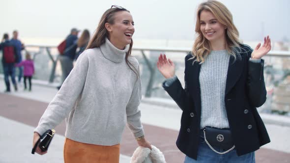 Girls Walk on the Bridge