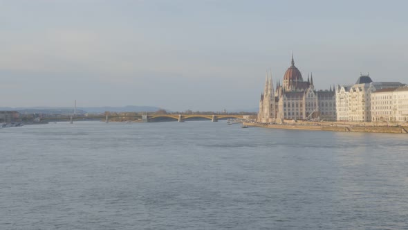 Parliament building located in Hungarian capital Budapest 4K 3840X2160 UltraHD - Danube river and be