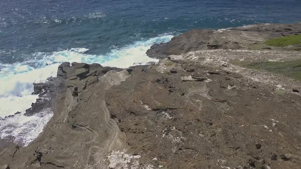 Aerial view of Lanai lookout in Oahu Hawaii on a sunny day 4