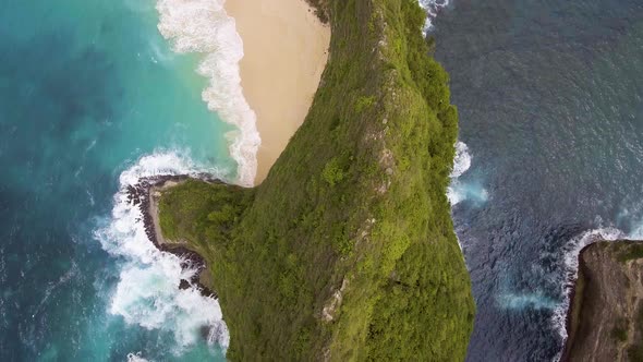 Kelingking Beach