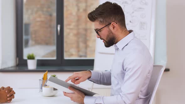 Employer Having Interview with Employee at Office 9