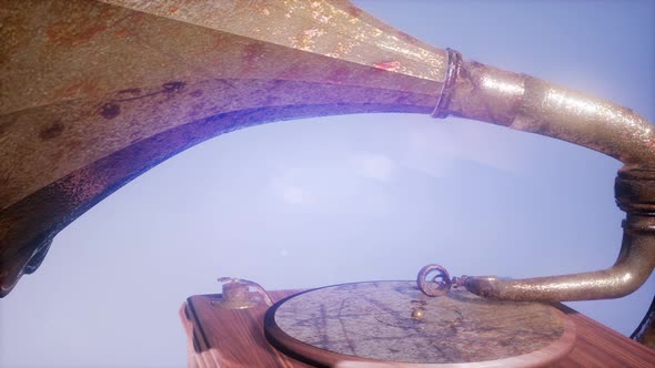 Vintage Gramophone alt