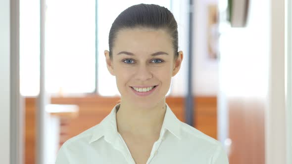 Smiling Woman, Indoor