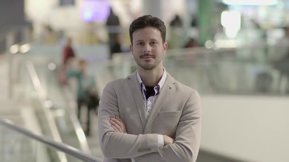 Lifestyle Portrait of Young Handsome Man Wearing Casual Clothes alt