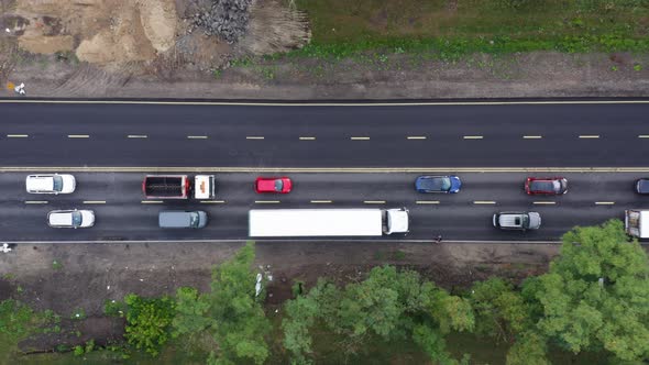 Direct view from above to the road traffic.