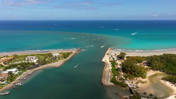 Water Mix Jupiter Inlet Florida Atlantic Ocean