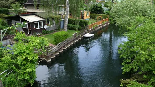 Berlin City - Lake Tegel - Summer House