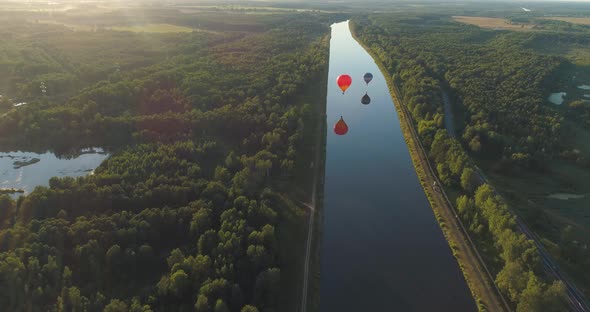 Hot Air Balloons in Sky