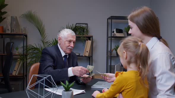 Mother and Daughter Child Kid Come to Office to Get a Loan to Pay Debt of Real Estate Open Business