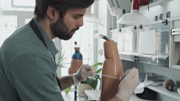 Making Socket With Liquid Plastic