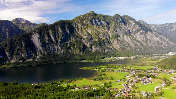 Drone Video of the Hallstättersee in Upper Austria