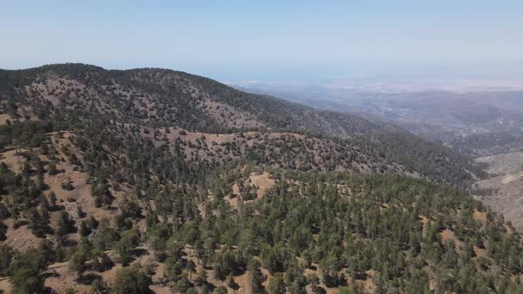 Cyprus. Beautiful mountain views. Troodos Mountains. Summer view alt