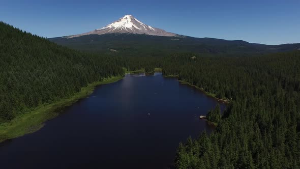 Aerial shot of Trillium Lake and Mt. Hood, Oregon